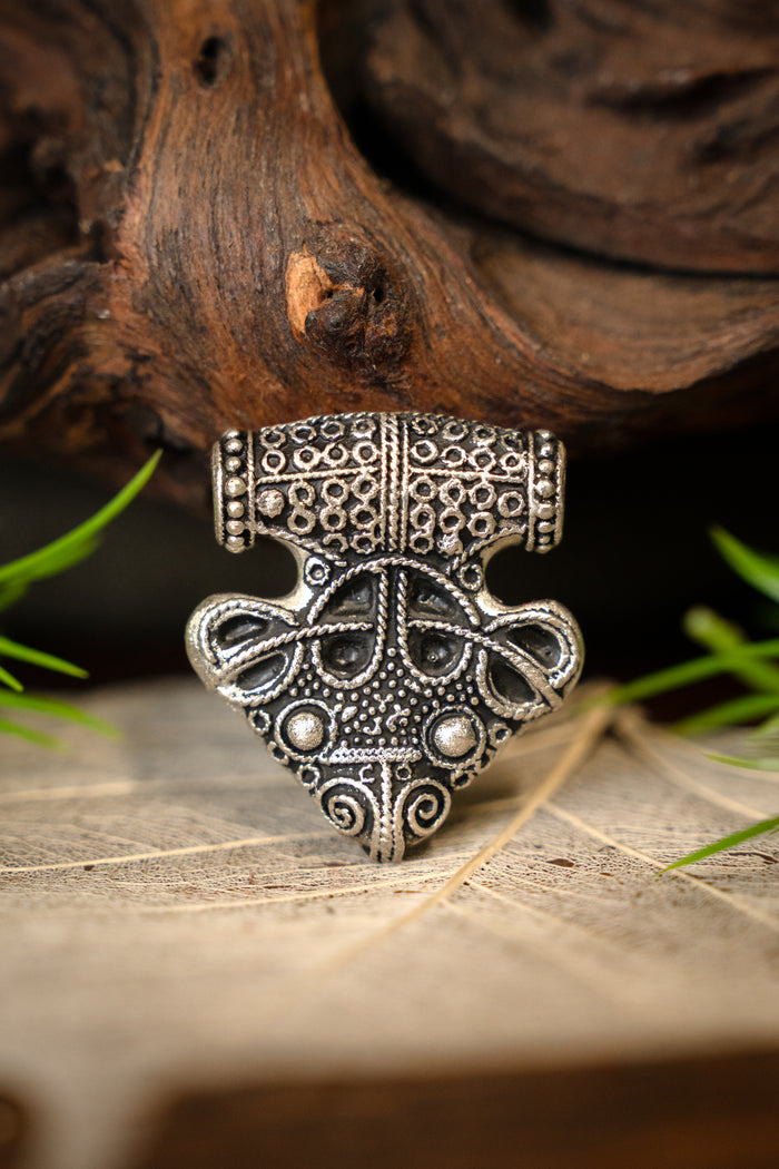 Luxury Thor's hammer Sigtuna, silvered bronze