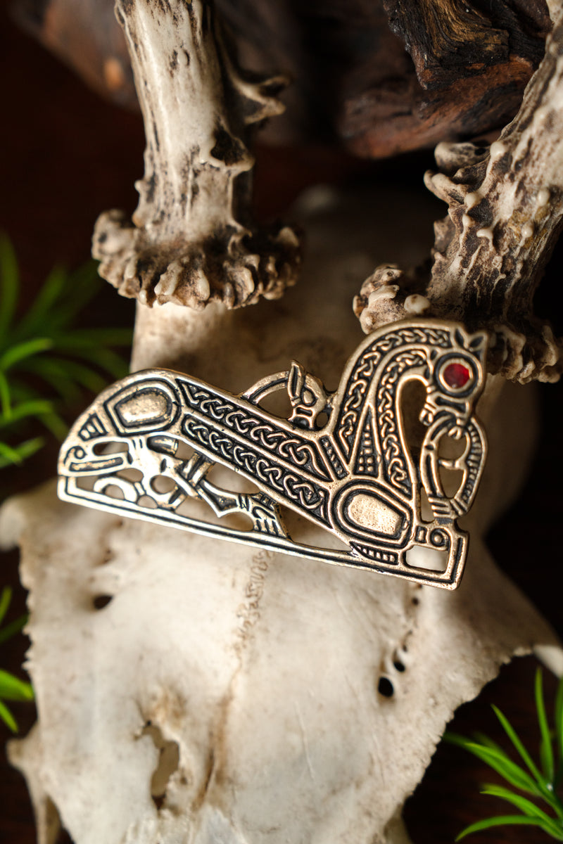 Viking paarden broche, links, brons