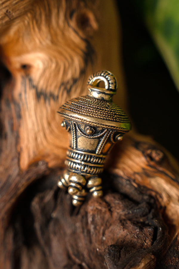 Germanic berlock pendant, bronze
