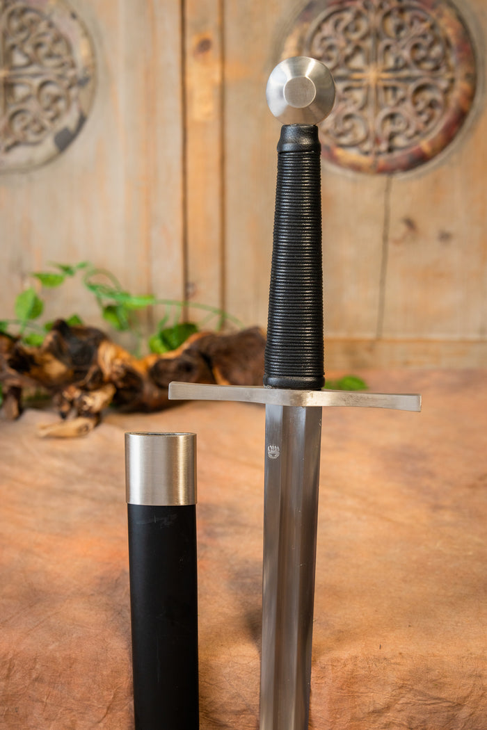 Bastard sword Oakeshott type XVII, sharp