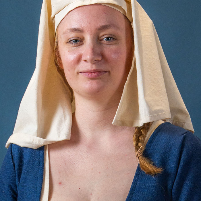 Medieval noble bonnet Castille, cream