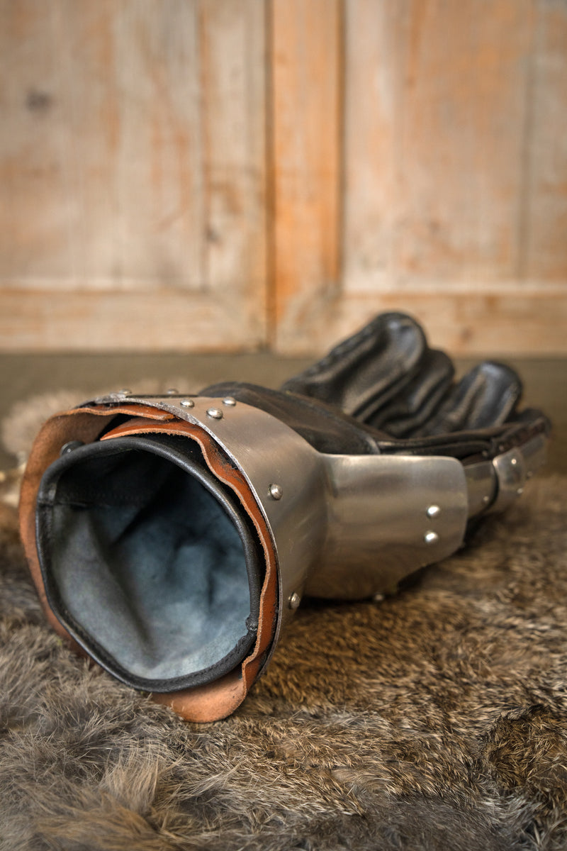 15e eeuwse zandloperhandschoenen, 1.2 mm