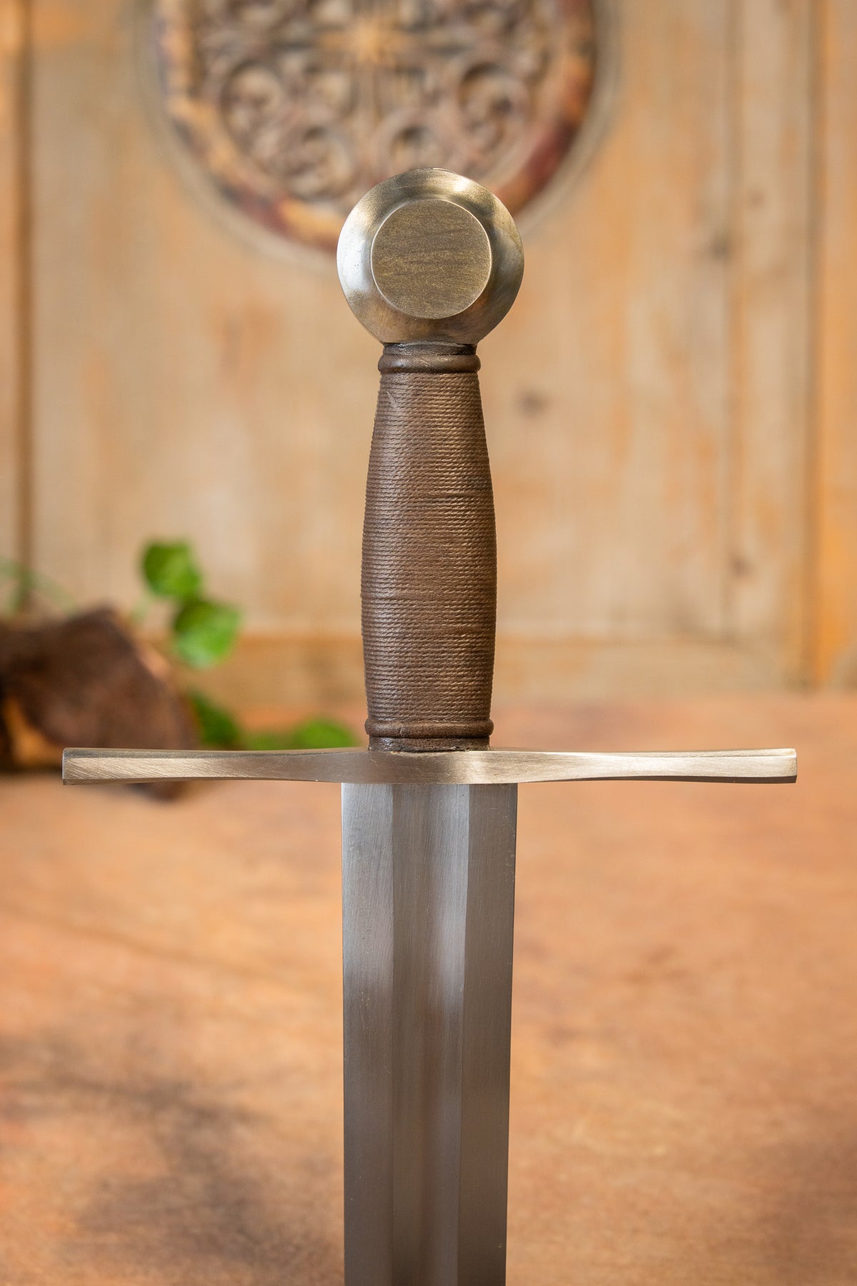 Crusader sword Oakeshott XIII, semi-sharp