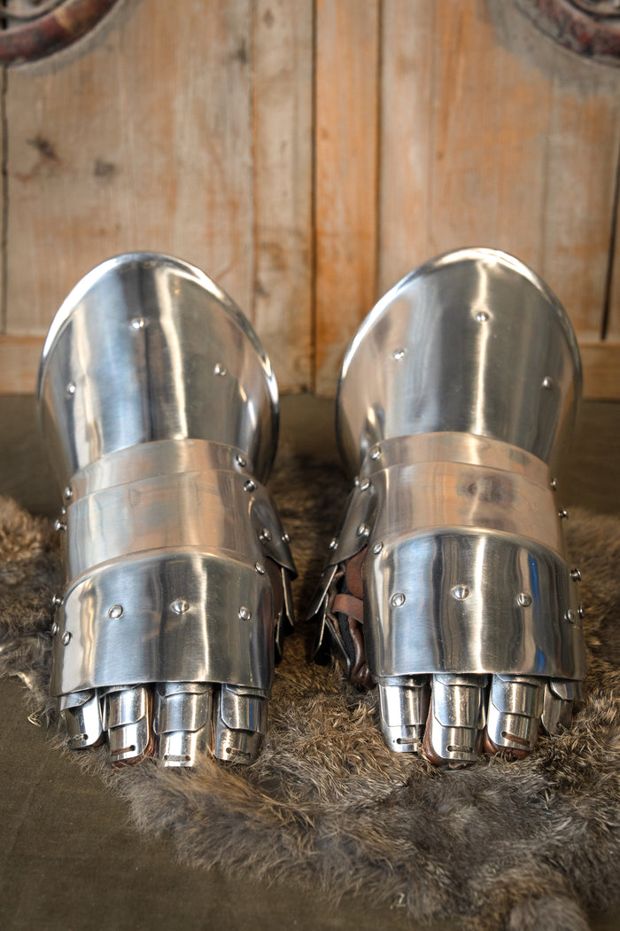 15th century Milanese gauntlets, 1.6 mm