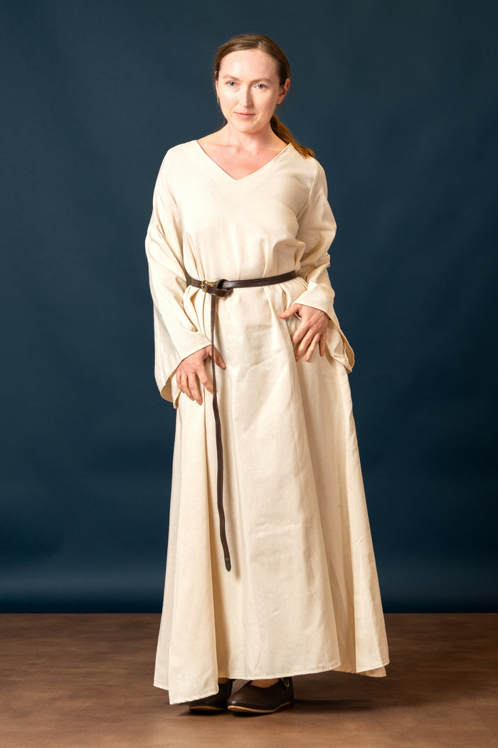 Meduseld chemise, underdress, linen