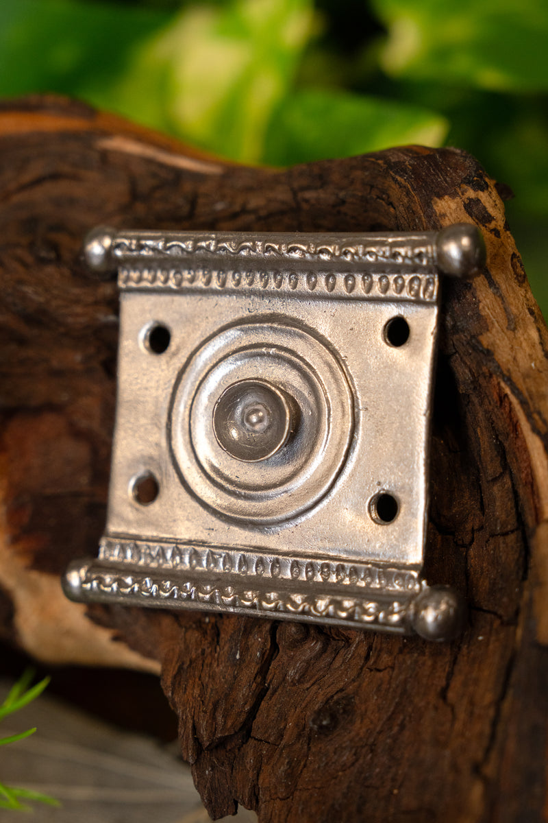 Herraje de cinturón romano Tekija, latón estañado