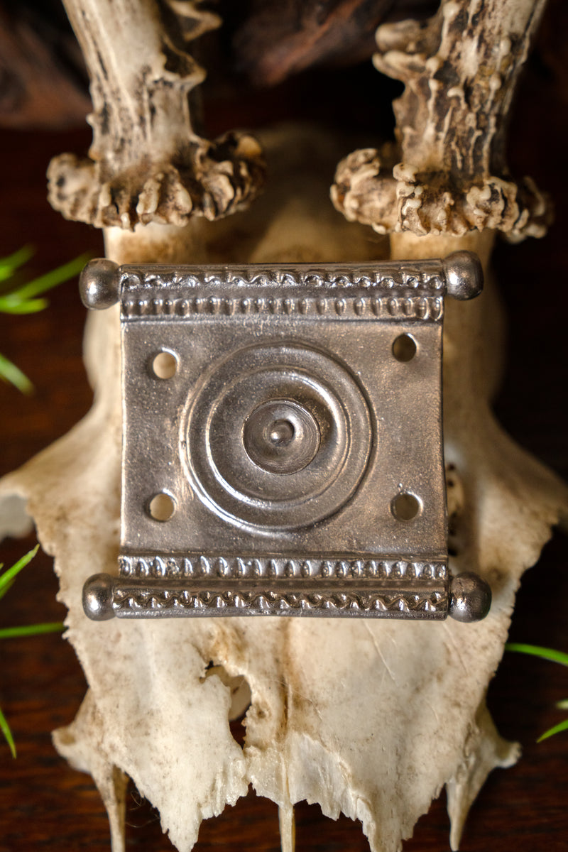 Herraje de cinturón romano Tekija, latón estañado