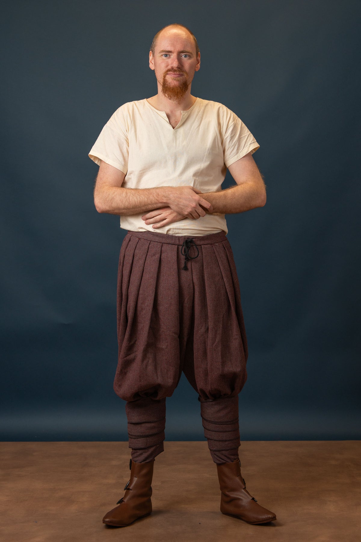 Rusvik Viking trousers Borys, herringbone pattern, wool blend, burgundy red