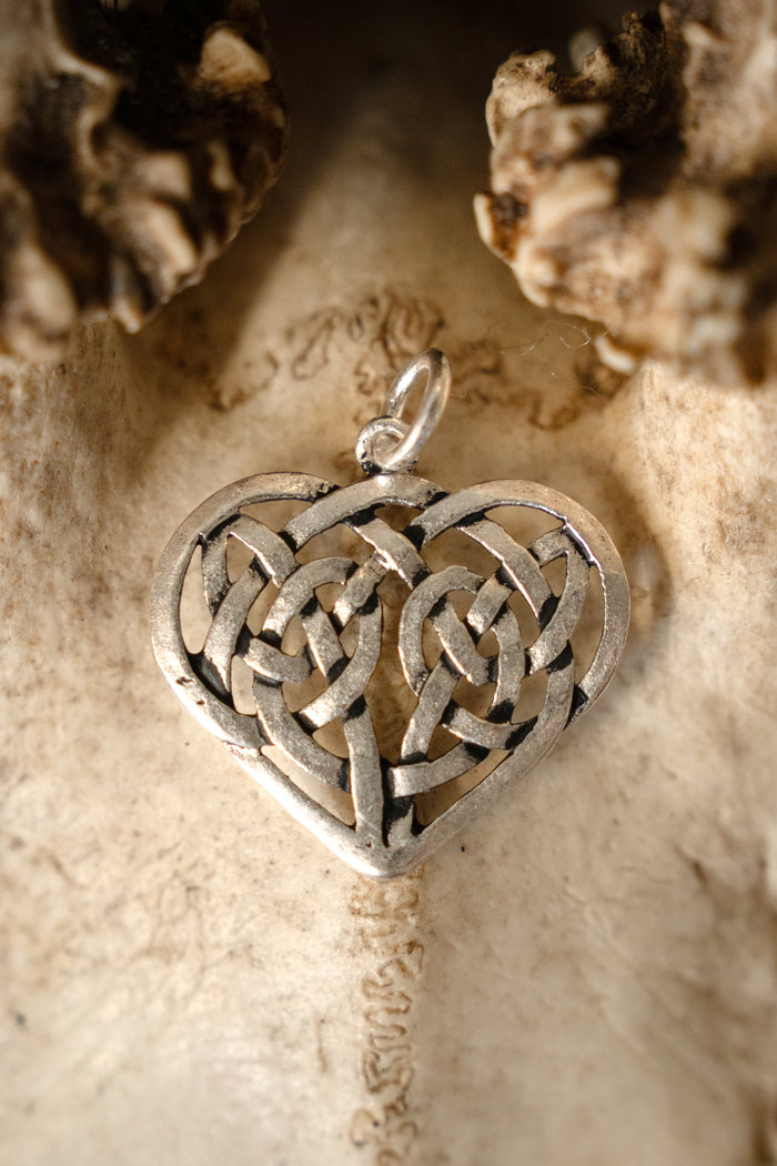 Celtic heart pendant, silvered bronze