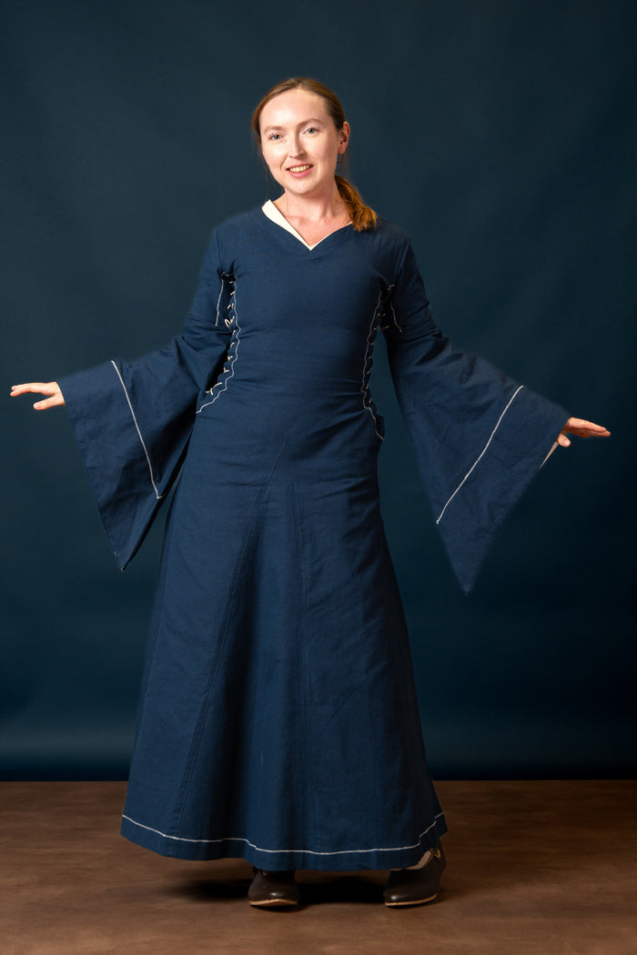 Medieval bliaut Amal, blue-white