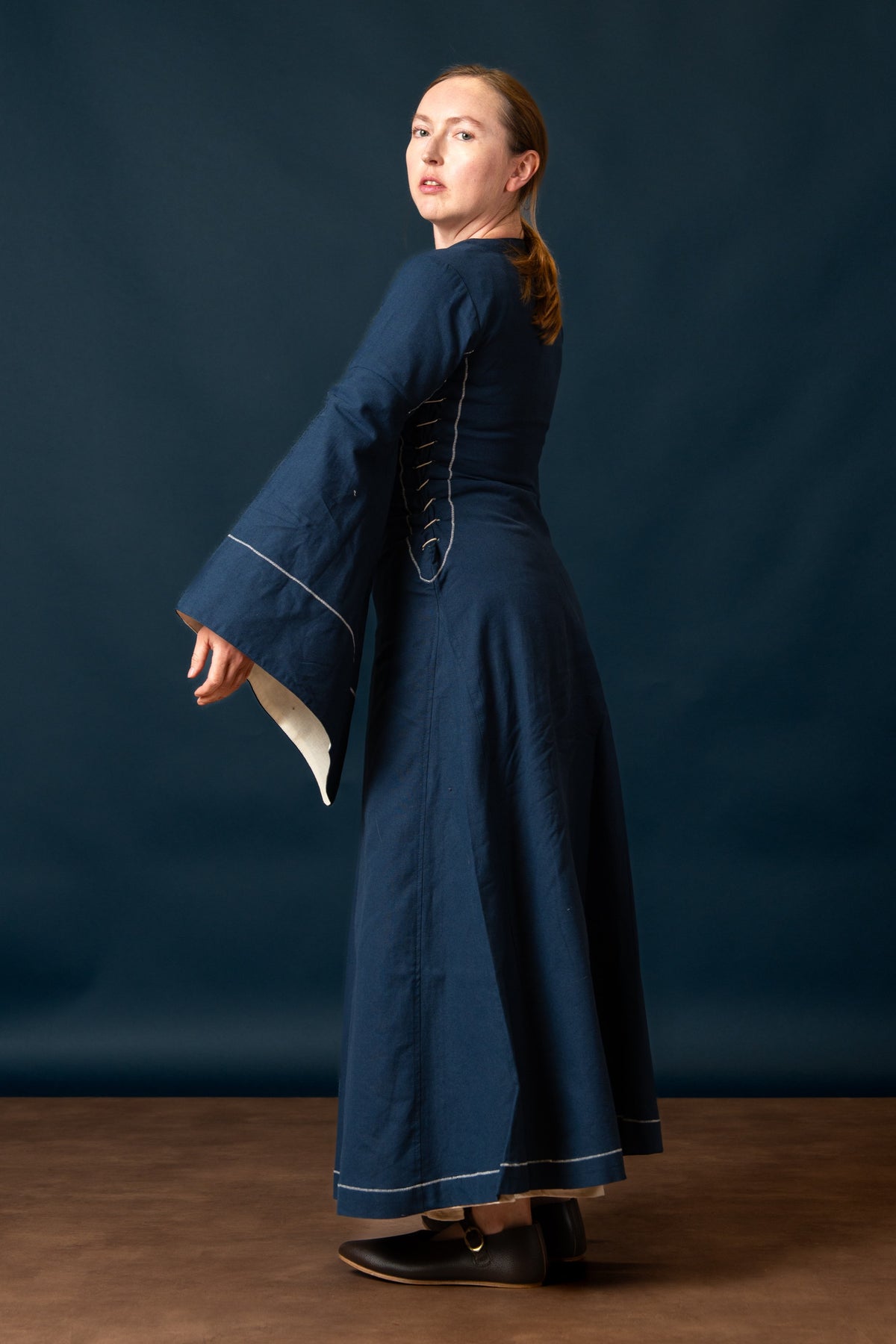 Medieval bliaut Amal, blue-white