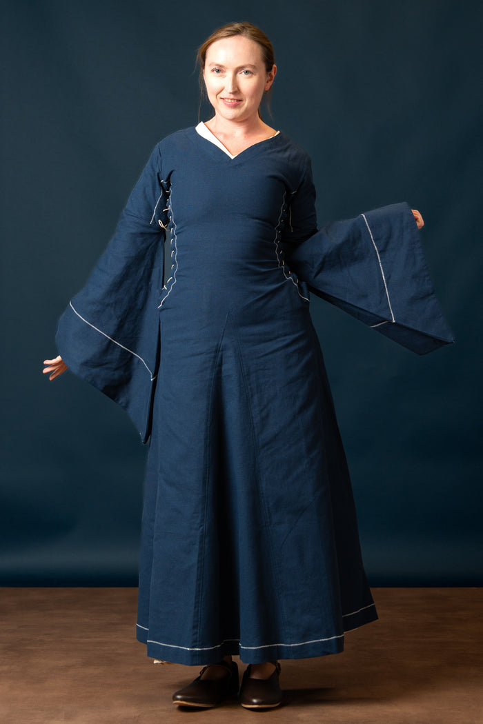 Medieval bliaut Amal, blue-white