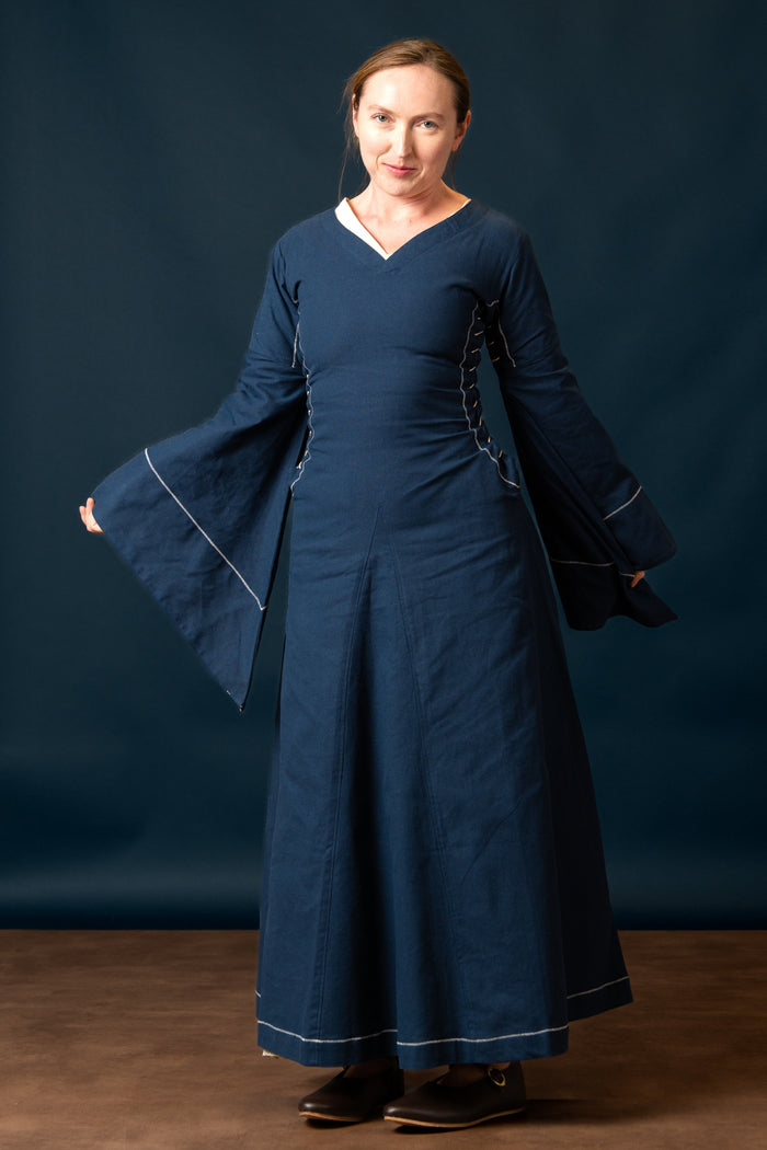 Medieval bliaut Amal, blue-white