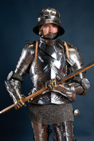 15th century Gothic breastplate, 1.6 mm