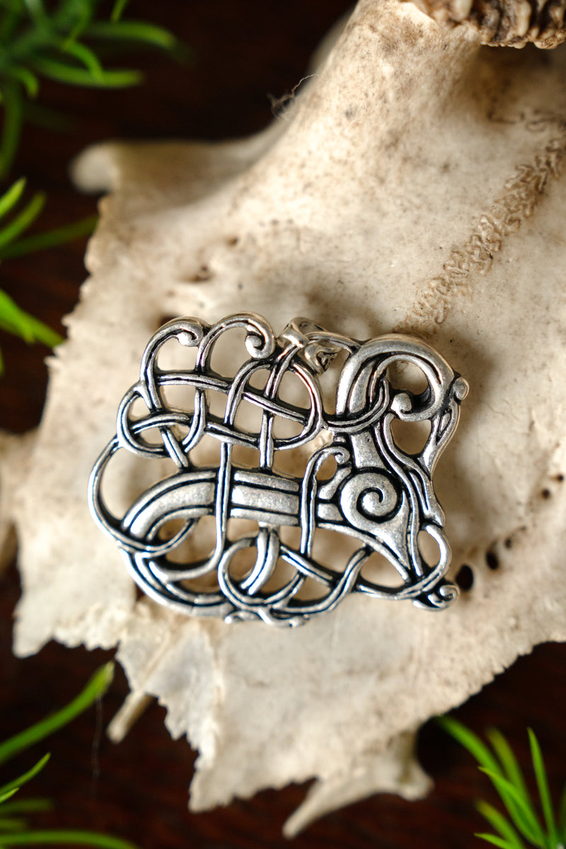 Gioiello vichingo Lindholm Høje, bronzo argentato