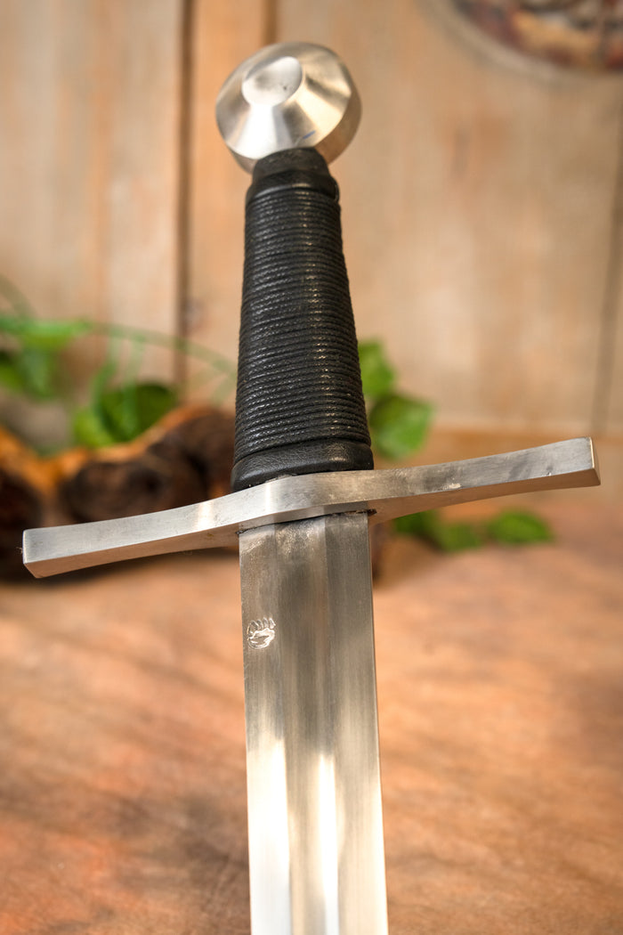 Medieval single-handed sword Oakeshott type XII, sharp