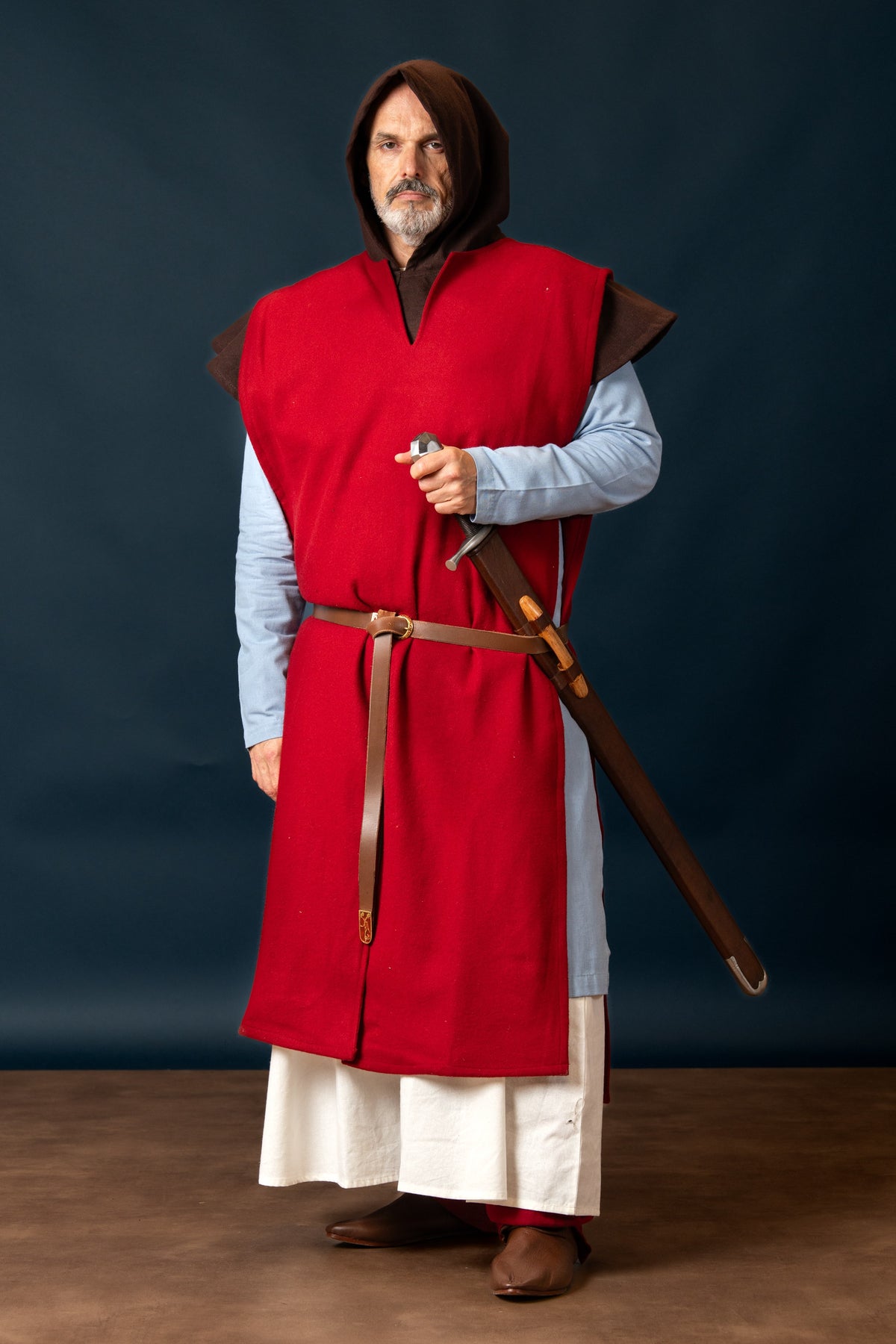 Cyclas, overdressed, Bernard, wool blend, red