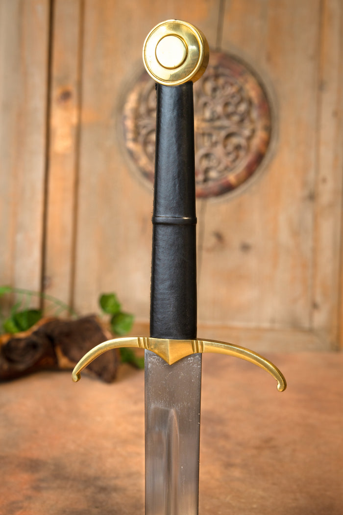 Longsword with leather scabbard, blunt (battle-ready)