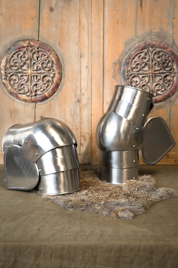Milanese couters, elbow armour, 2 mm