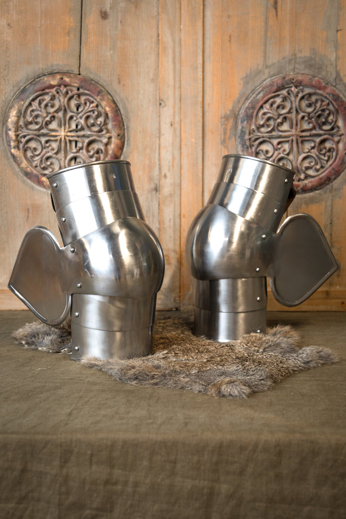 Milanese couters, elbow armour, 2 mm