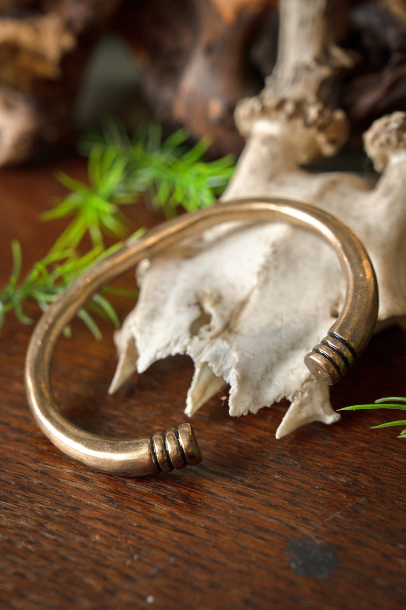 Bracciale merovingio, bronzo