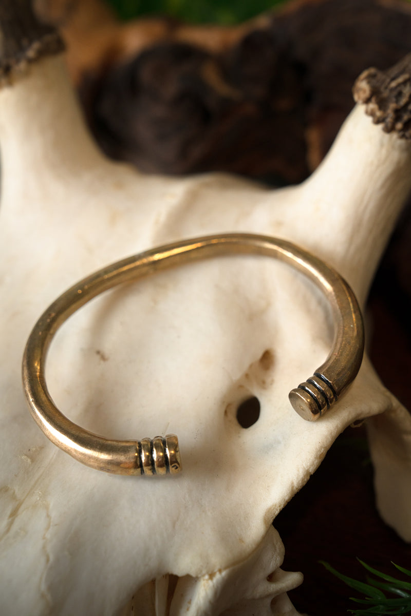 Bracciale merovingio, bronzo