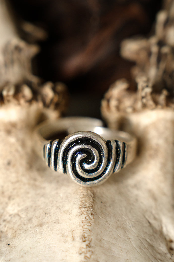 Anglo-Saxon ring 7th-8th century, silvered bronze