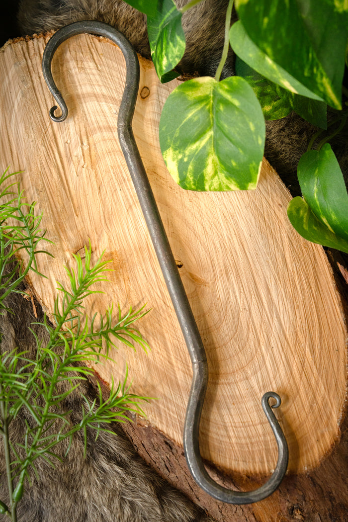 Hand-forged S-hook Gudrun large