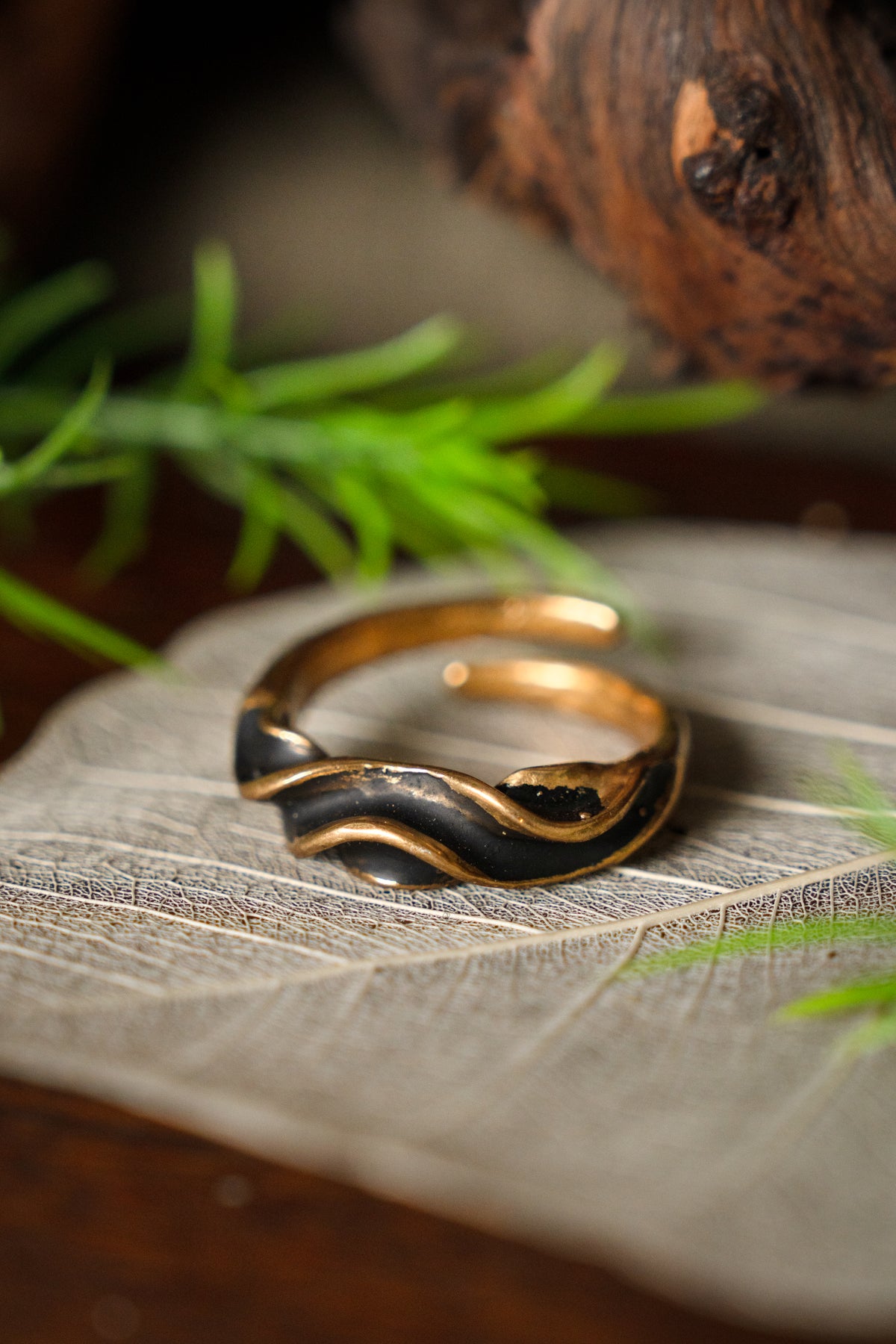 Ring Vendel, bronze