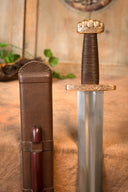 Ballinderry-sværd, halvskarpt