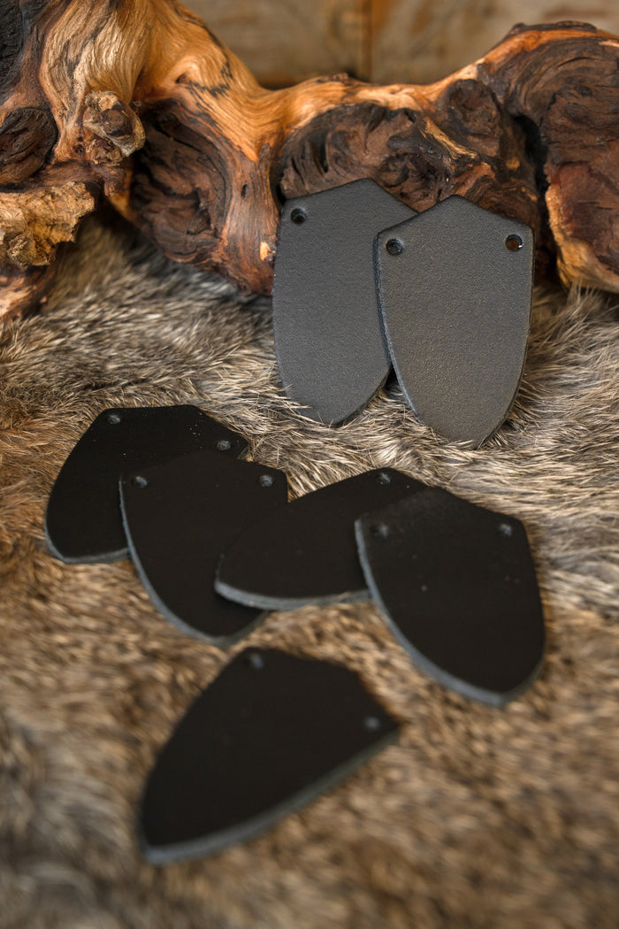 50x split leather shield-shaped piece for scale armour, black