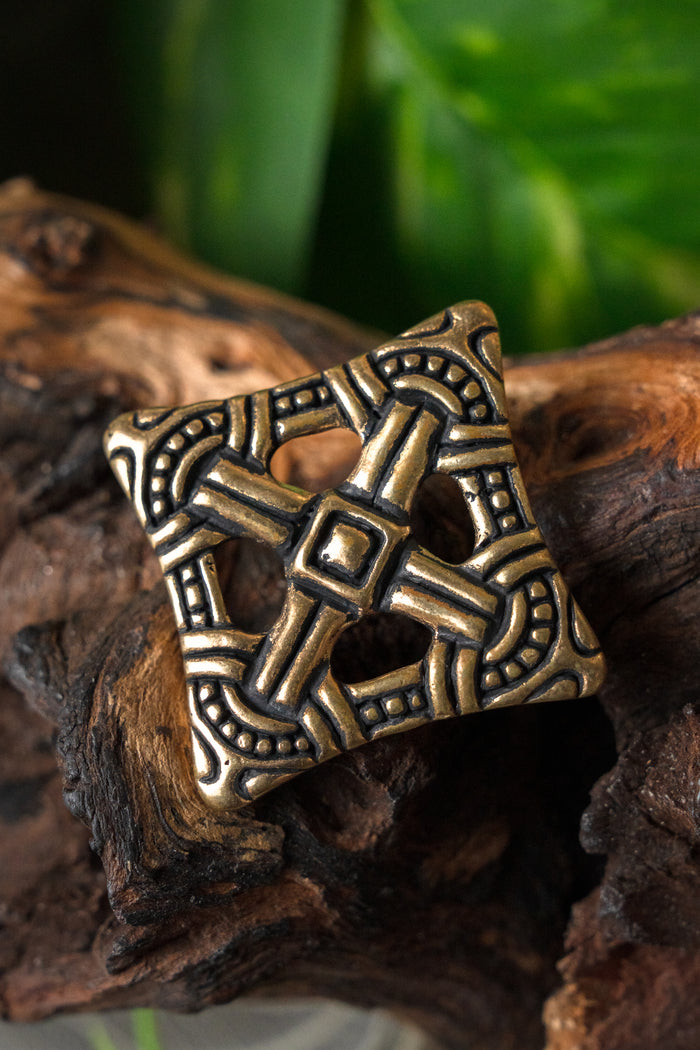 Viking cross fibula Uppåkra, bronze