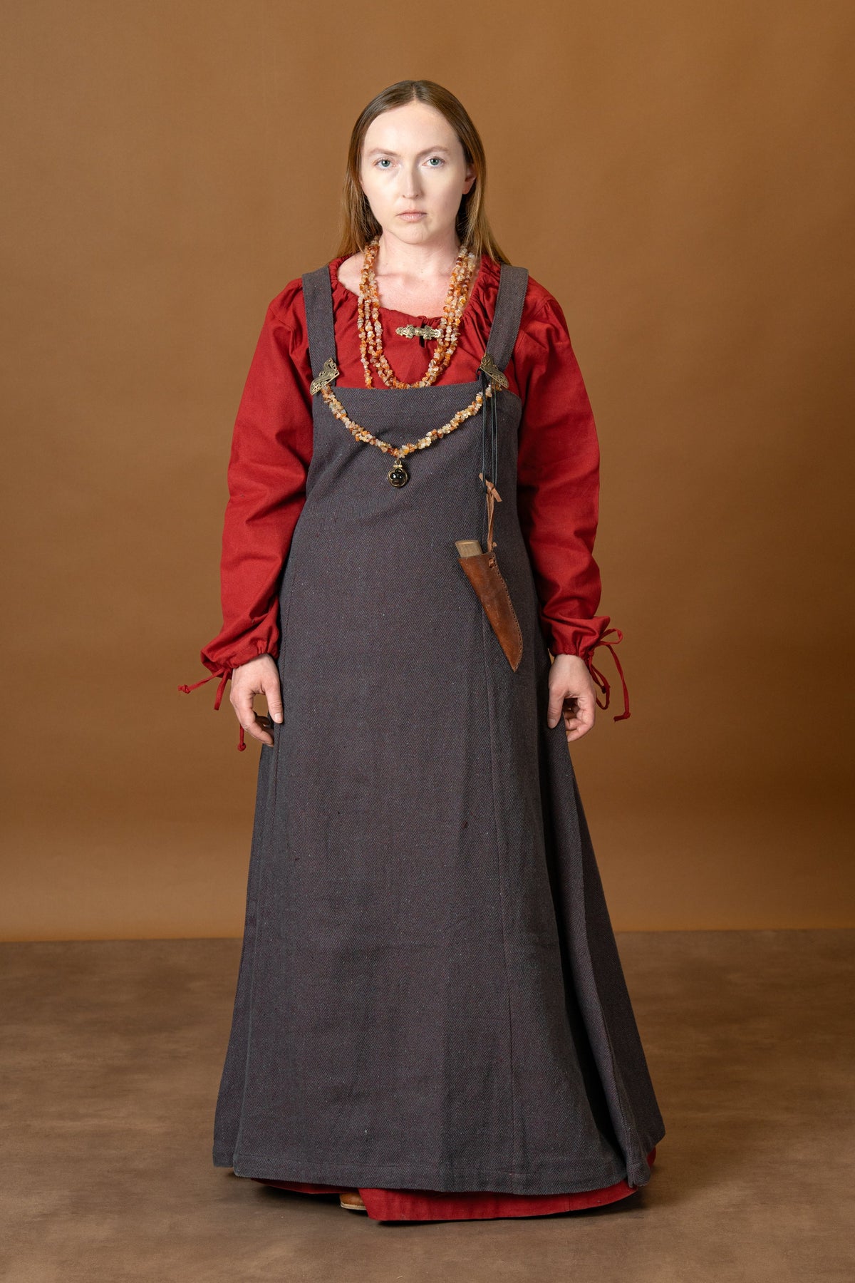 Viking hangeroc Frida, herringbone pattern, burgundy red
