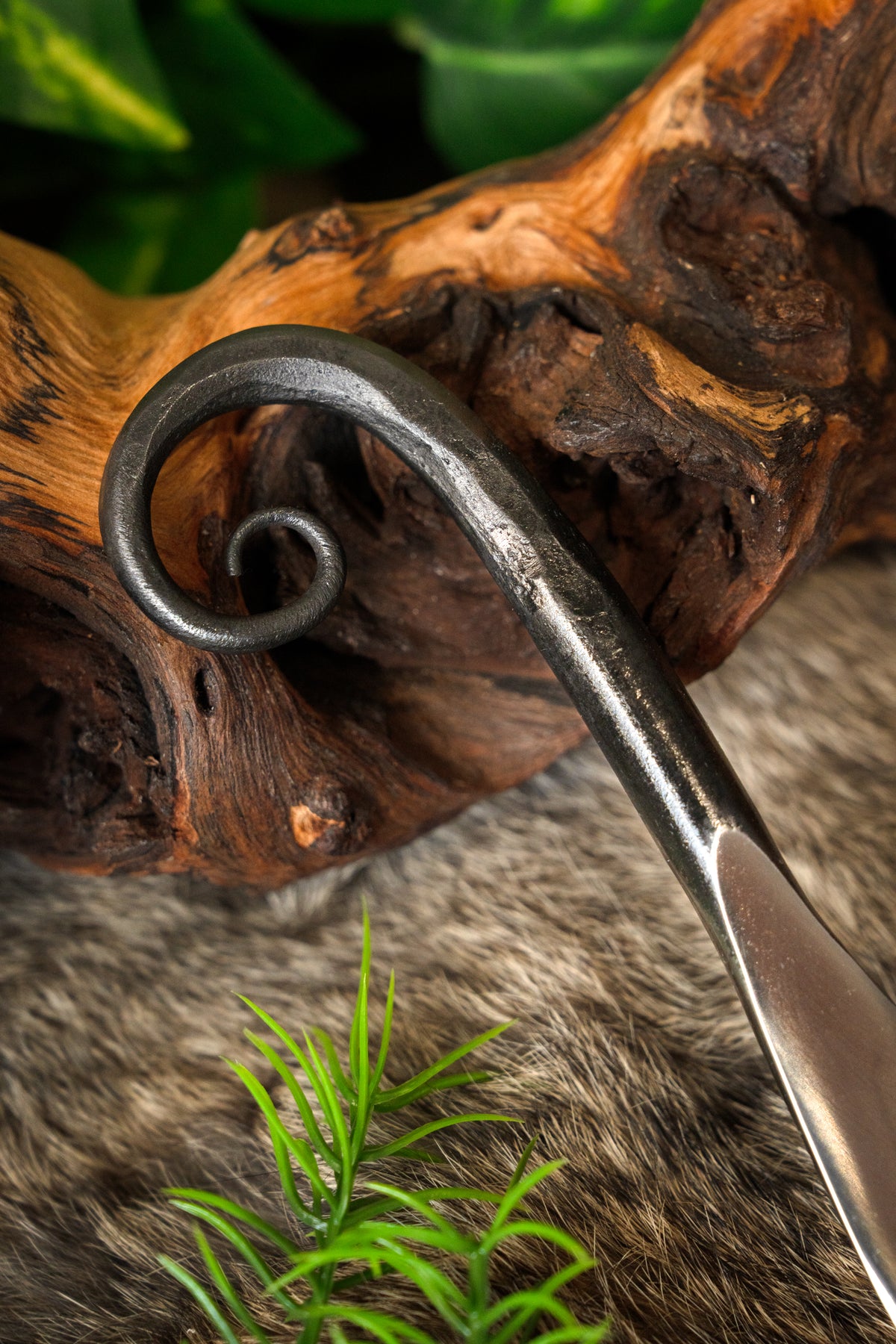 Celtic druid knife, semi-sharp