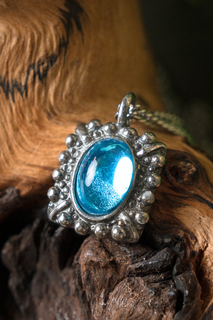 Tudor necklace Elizabeth I, blue gemstone, silvered bronze