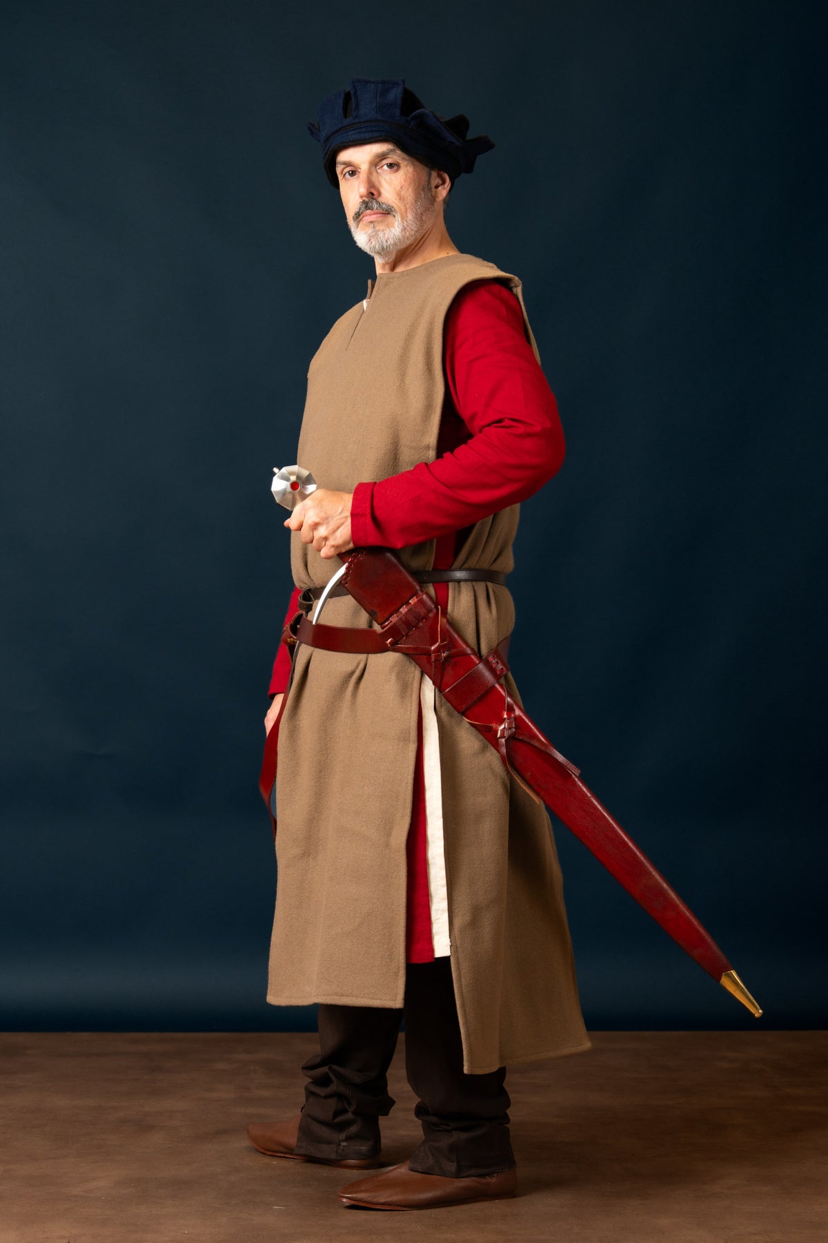 riding tunic, cotton-linen mix, red