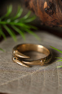 Ring med drageklo, bronze