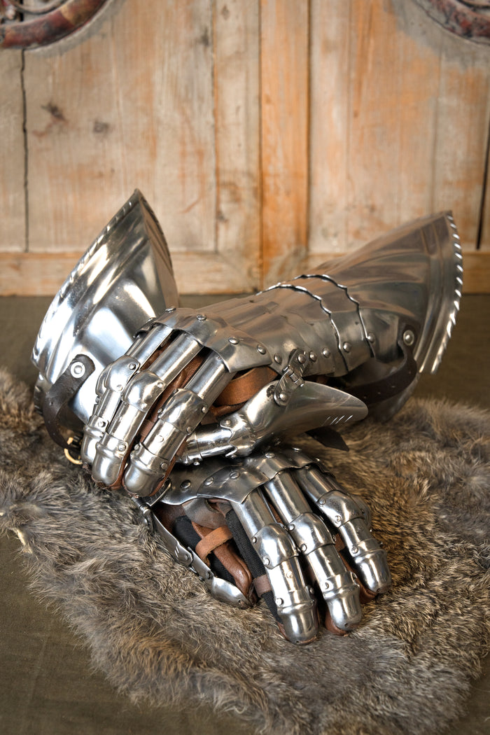 Gothic gauntlets, 1450–1500, 1.2 mm