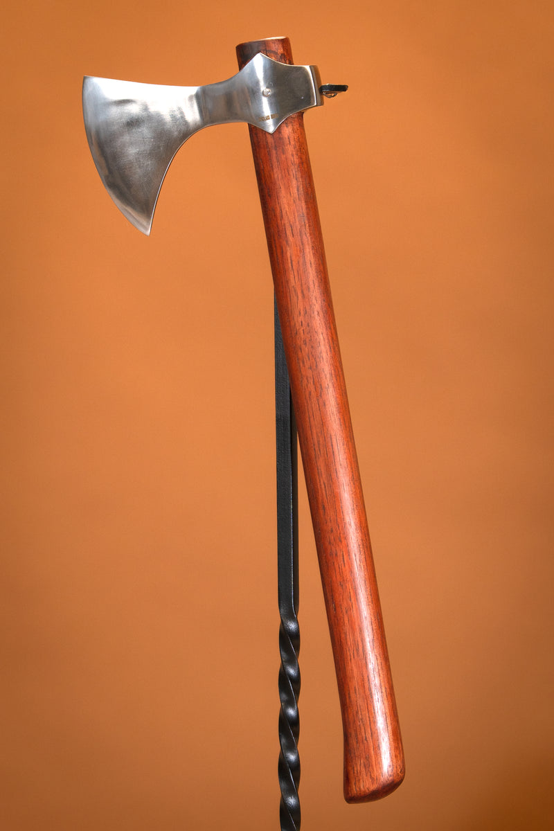 Ascia vichinga skeggox, tipo B, semi-affilata