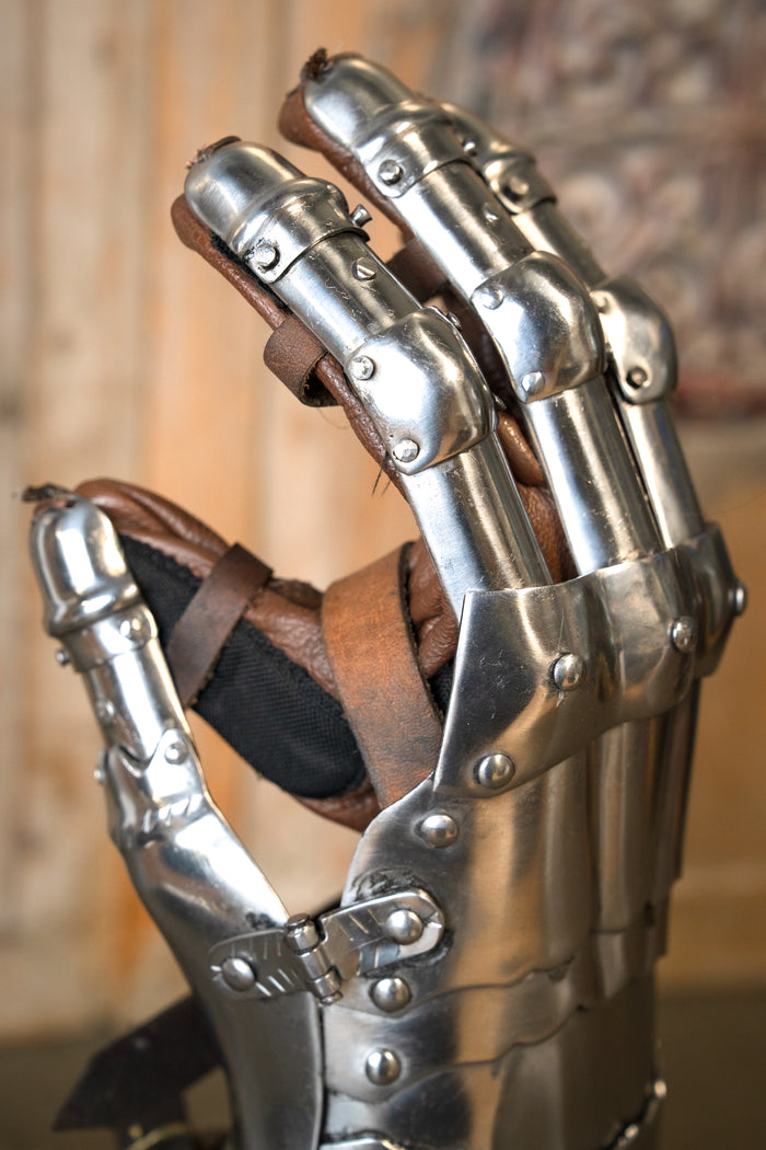 Gothic gauntlets, 1450–1500, 1.2 mm