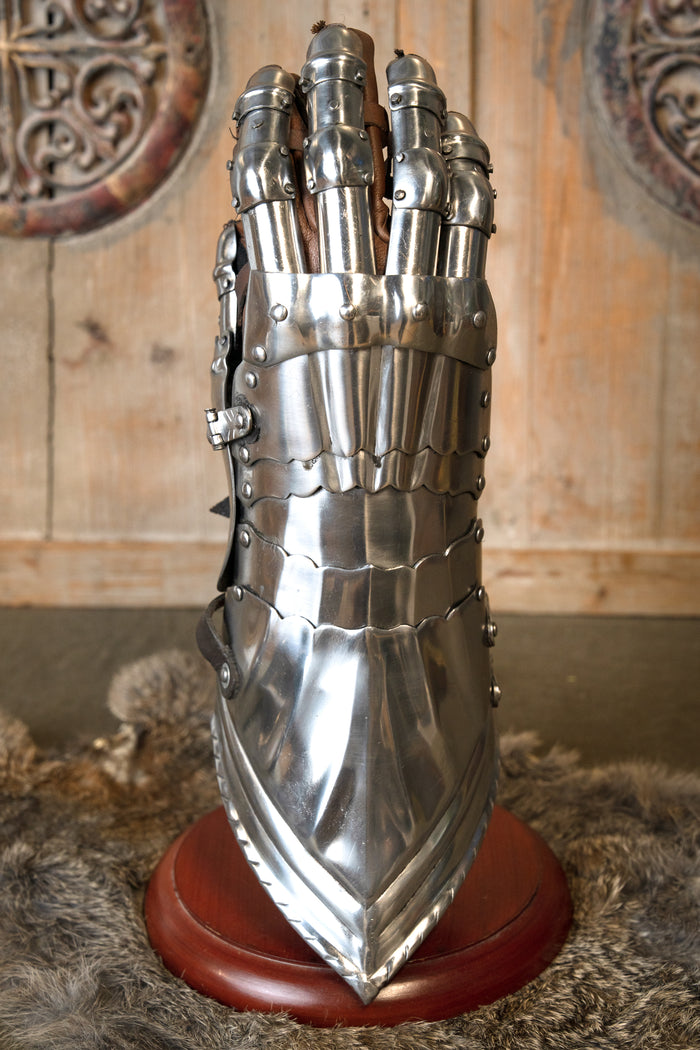 Gothic gauntlets, 1450–1500, 1.2 mm