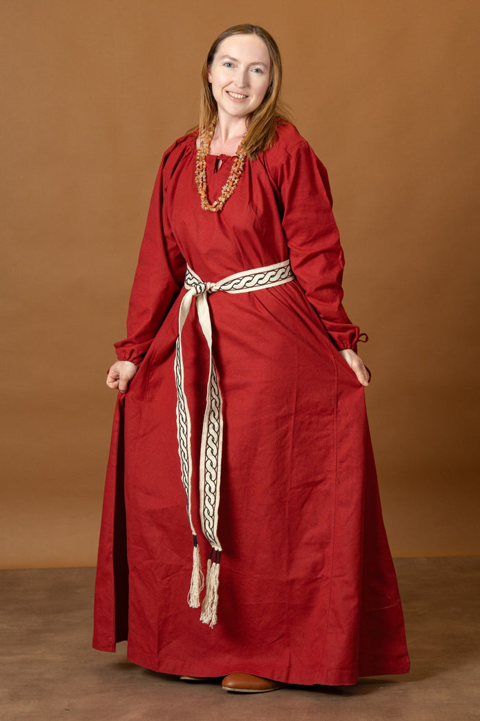 Matilda medieval chemise, underdress, red