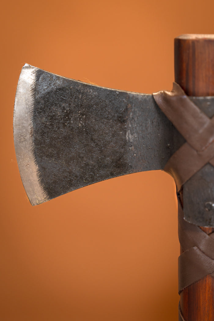 Double Viking axe Floki, semi-sharp