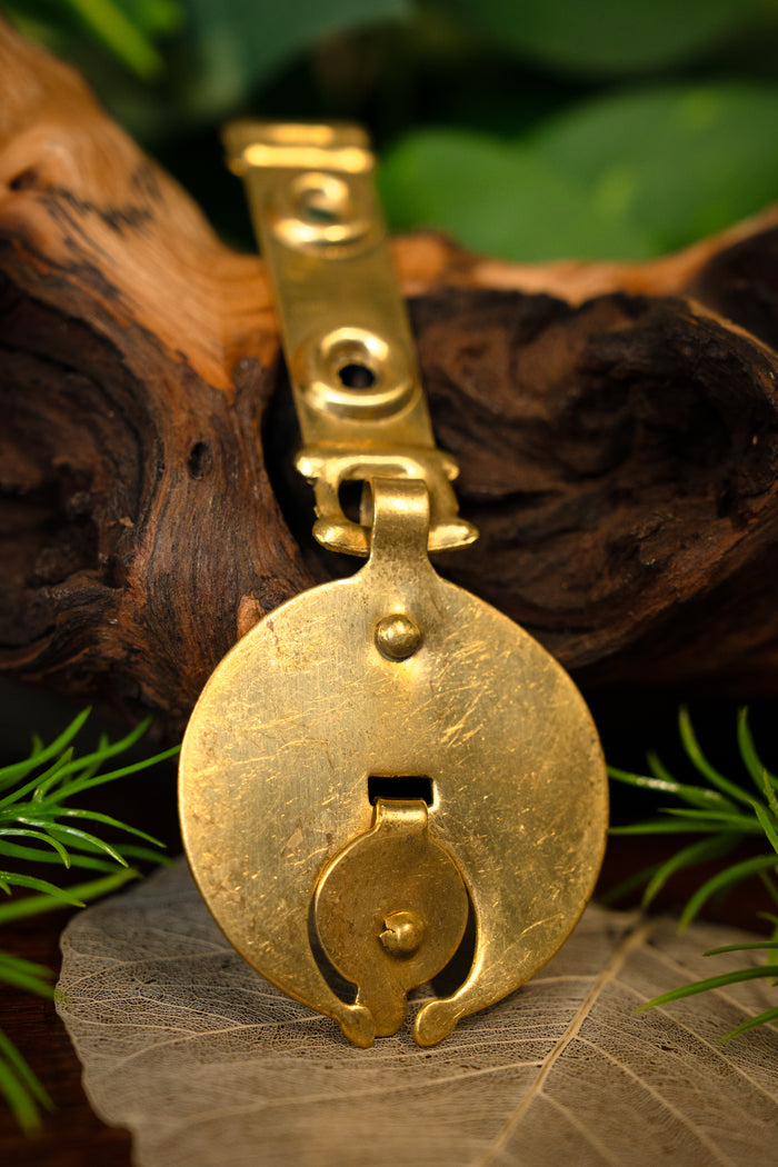 Decorated belt end for Roman belts