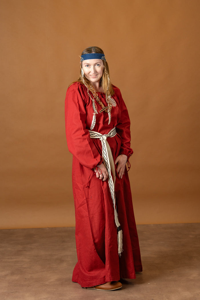 Matilda medieval chemise, underdress, red