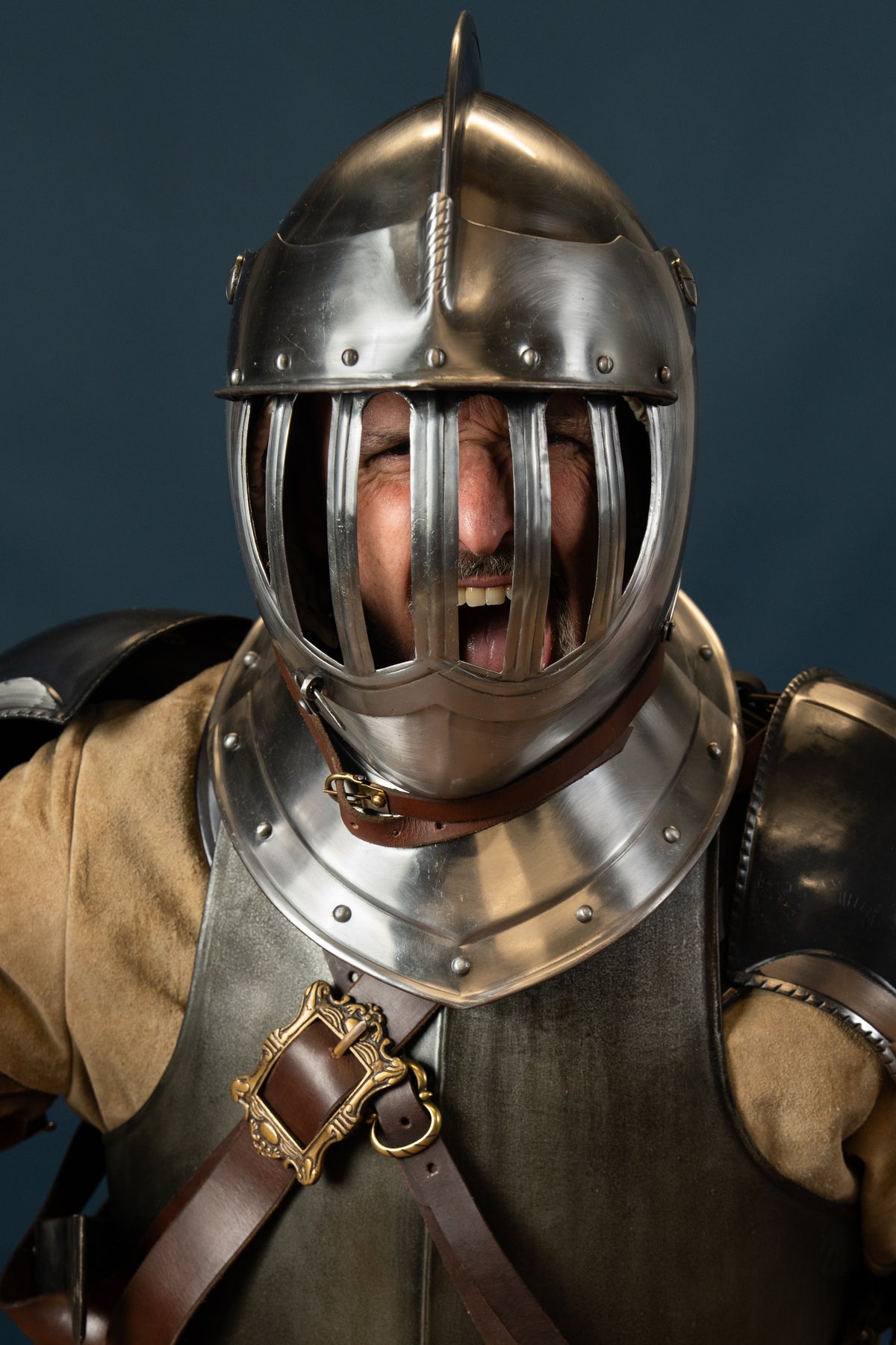 17th century closed helm, 1.6 mm