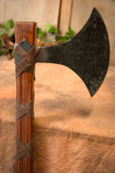 Daneaxe Ragnar con rune, tipo M, semi-affilata