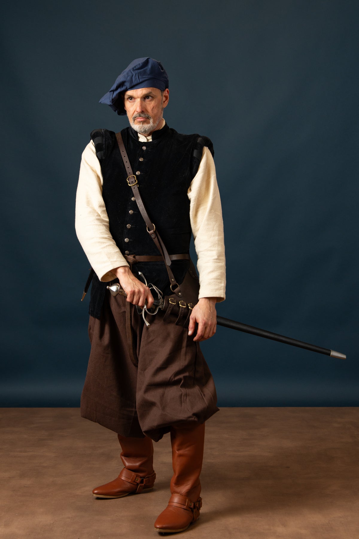 Velvet doublet with metal buttons, black