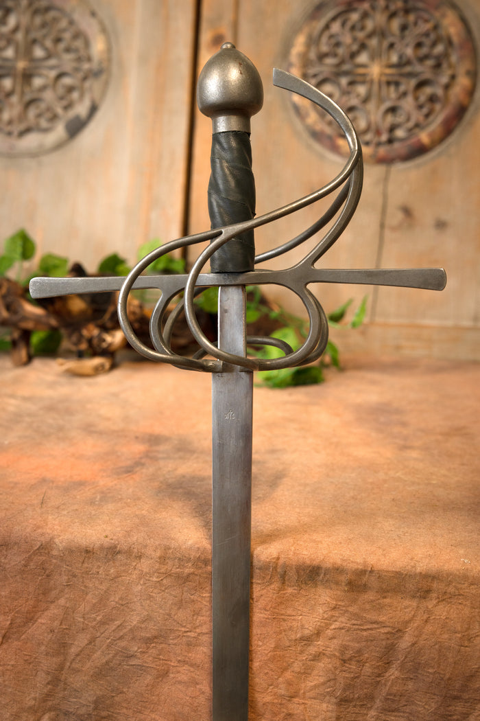 HEMA rapier, medium flexibility, blunt (battle-ready)