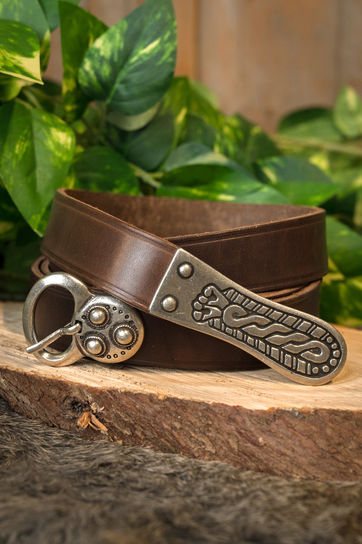 Alemanic belt, brown, silvered